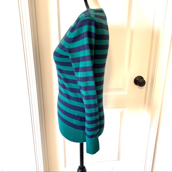 TOMMY HILFIGER Striped V-Neck Sweater—SZ. XS - Picture 3 of 9